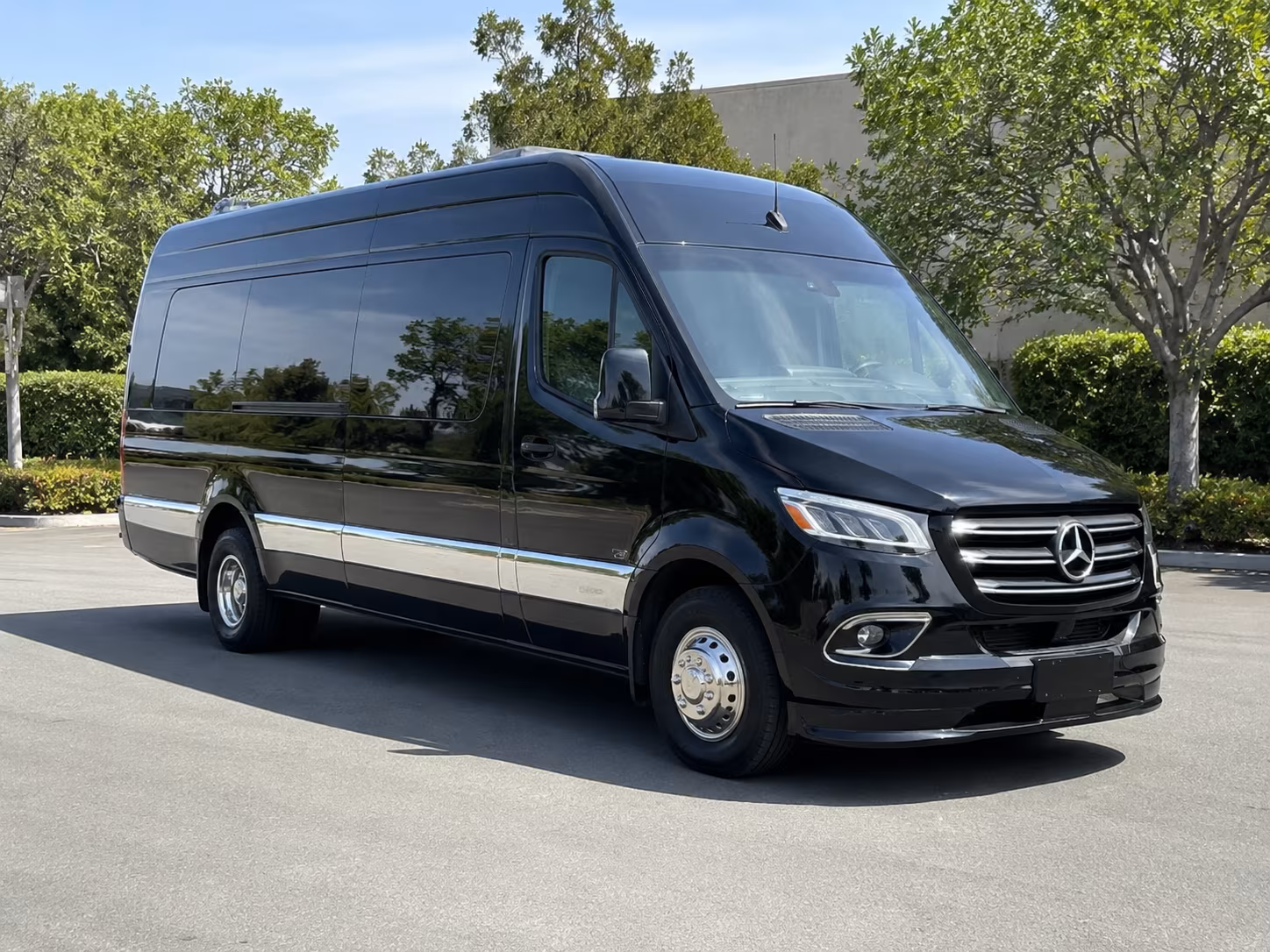 la mirada group airport transportation in la mirada