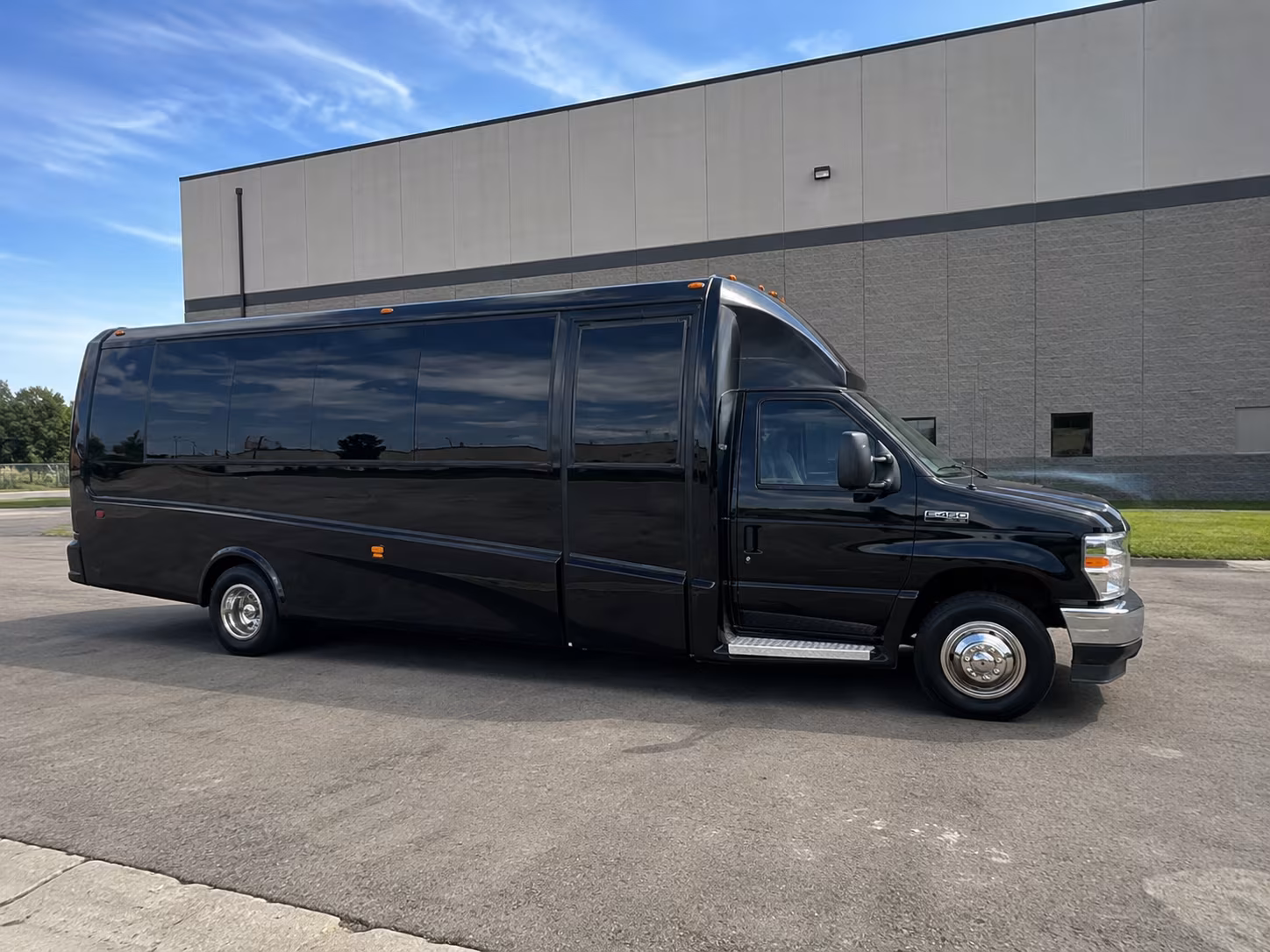 temecula wine month shuttle transportation from whittier