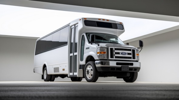 15 passenger minibus pico rivera
